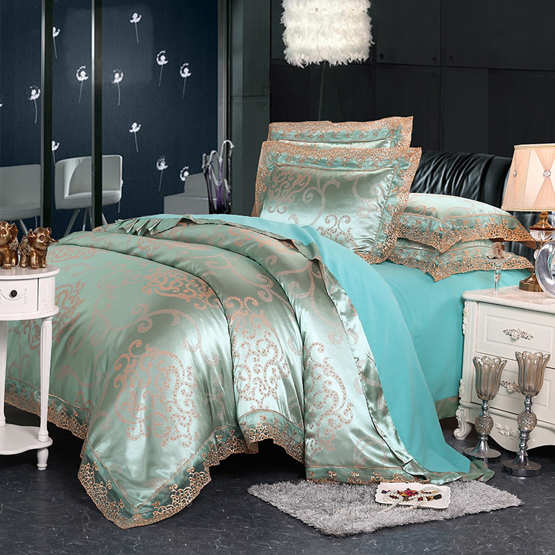 Four-Piece Cotton Bedding With European Style Jacquard Satin - Image 3