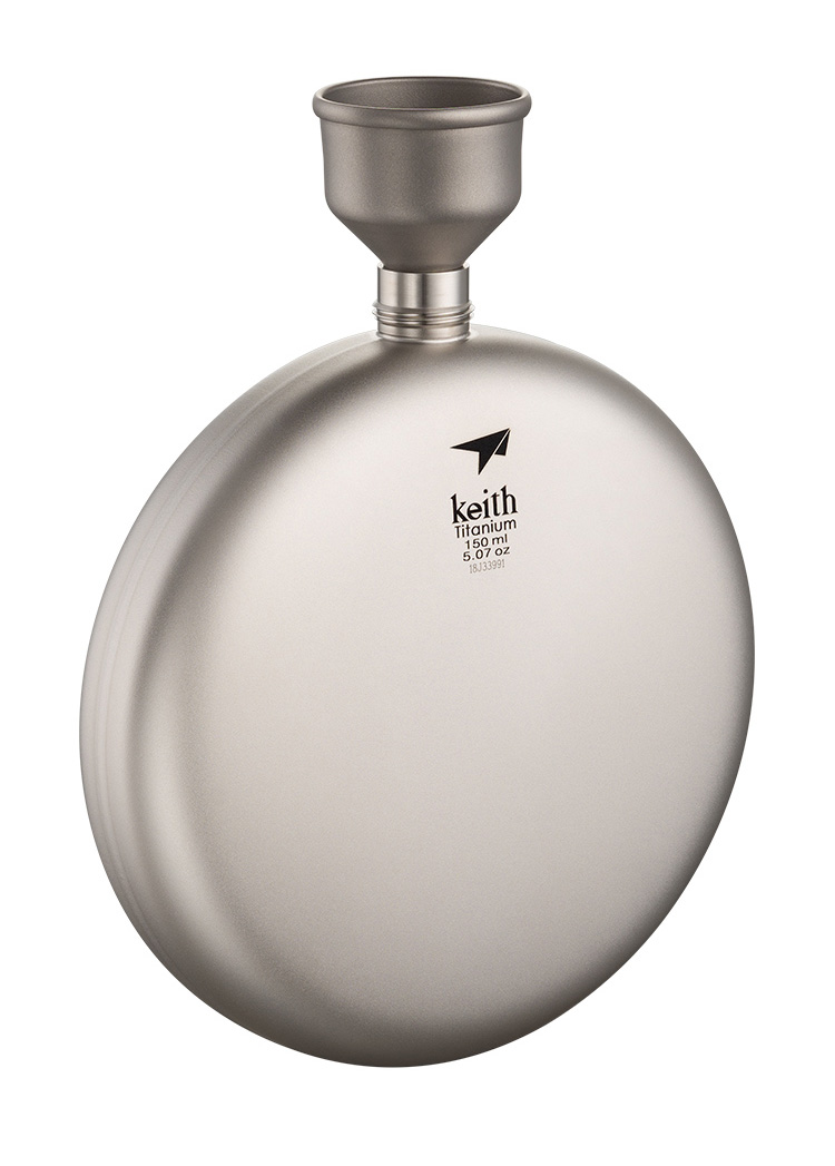 Outdoor portable round pure titanium hip flask