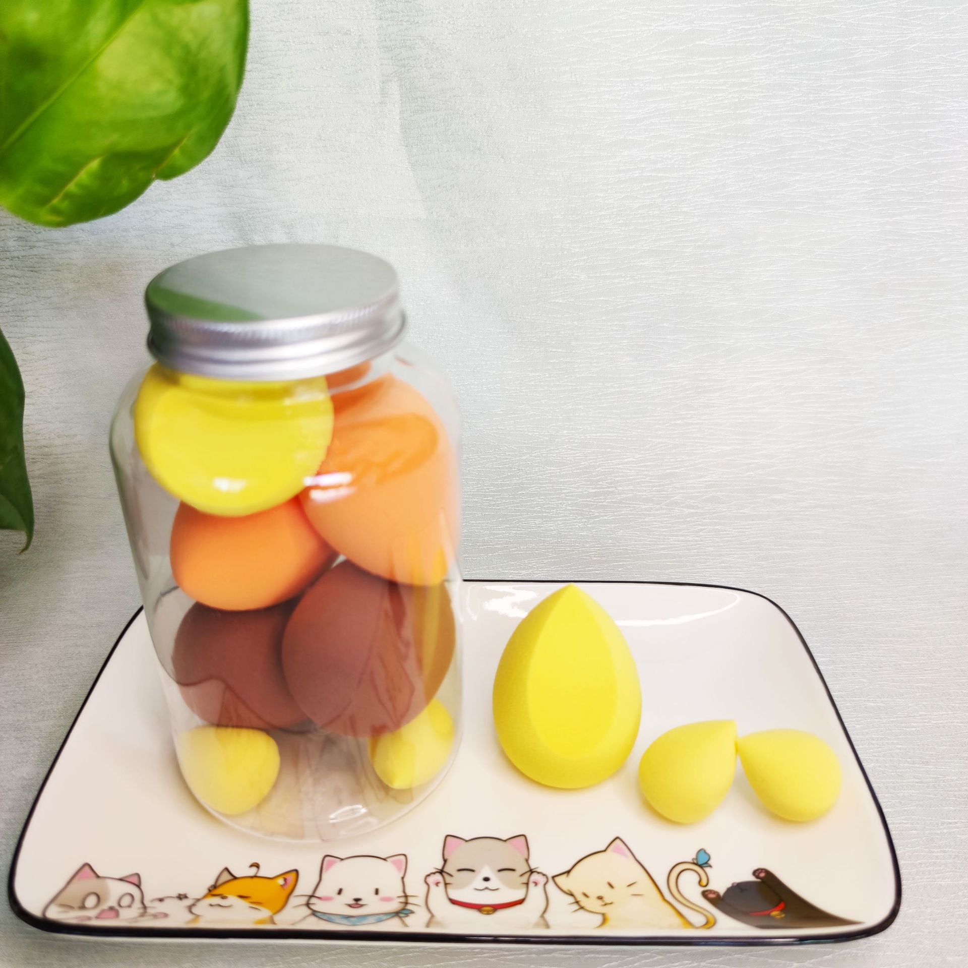 Travel Pack Milk Tea Tin Makeup Egg - Image 7