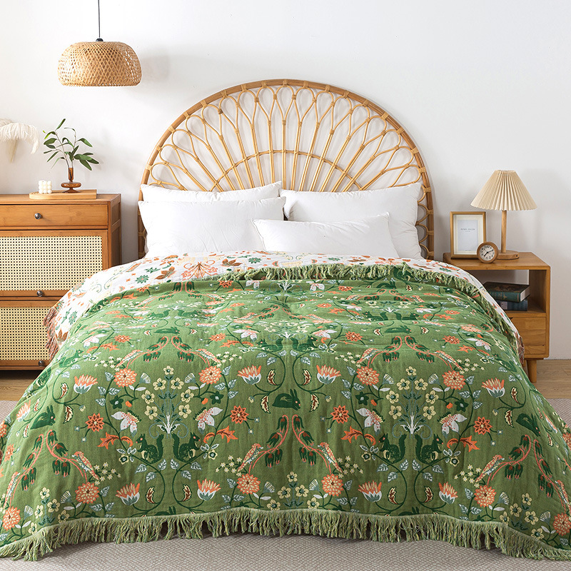 Pure Cotton Gauze Towel Quilt Double-sided Available Greenish White Sofa Towel Household Cover Blanket