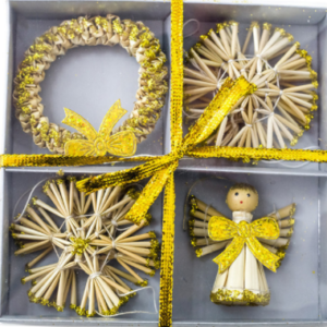 Straw angel garland pendant