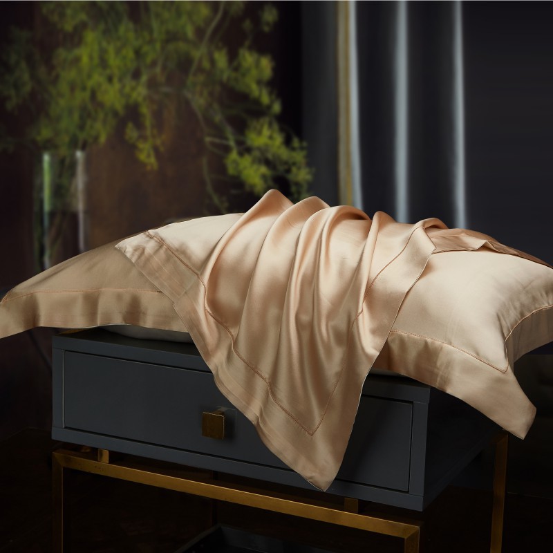 Solid-color Three-sided Embroidery High-end Silk Pillowcase For Home Use