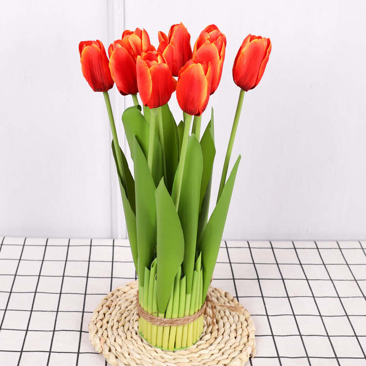 10-head Artificial Tulip Flower Arrangement For B&B Decoration - Image 4