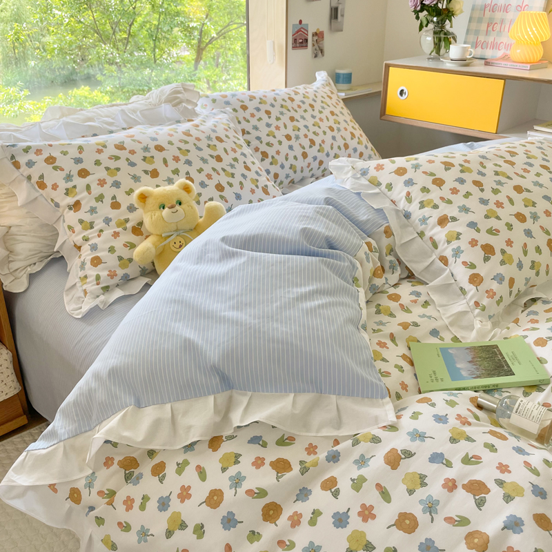 Small Floral Cotton Four-piece Bed Princess Style - Image 12