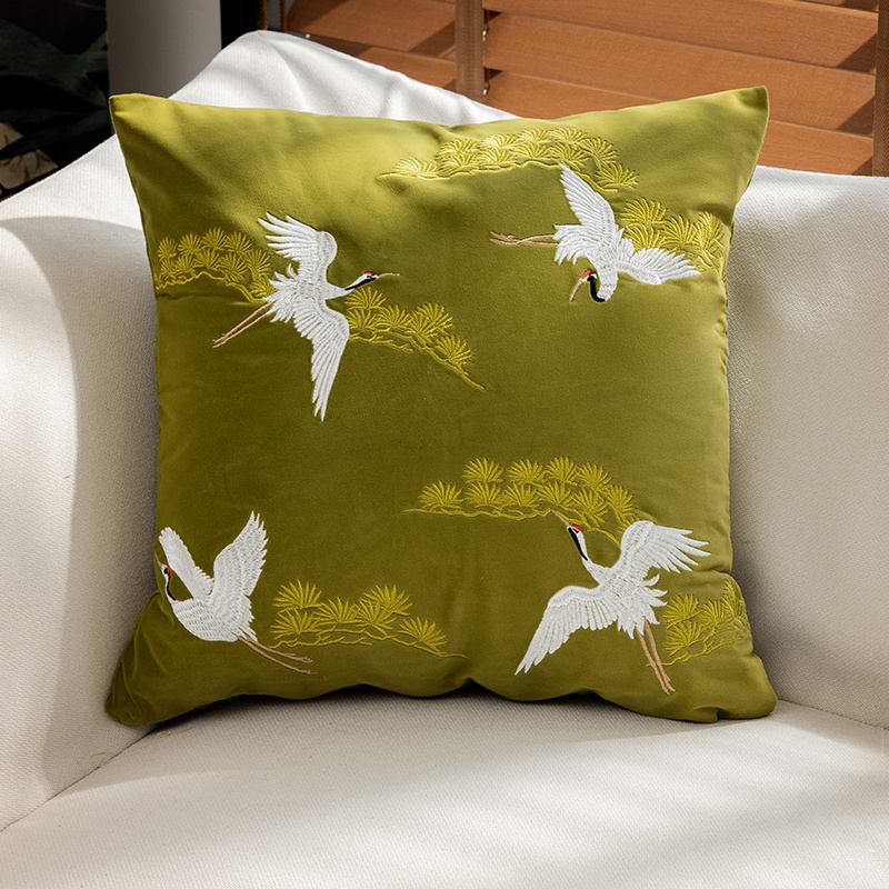 Velvet Skin-friendly Pillowcase Casual Throw Pillow