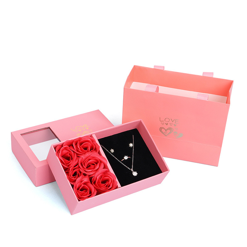 Tiandigai Rose Ornament Storage Box Pendant Necklace