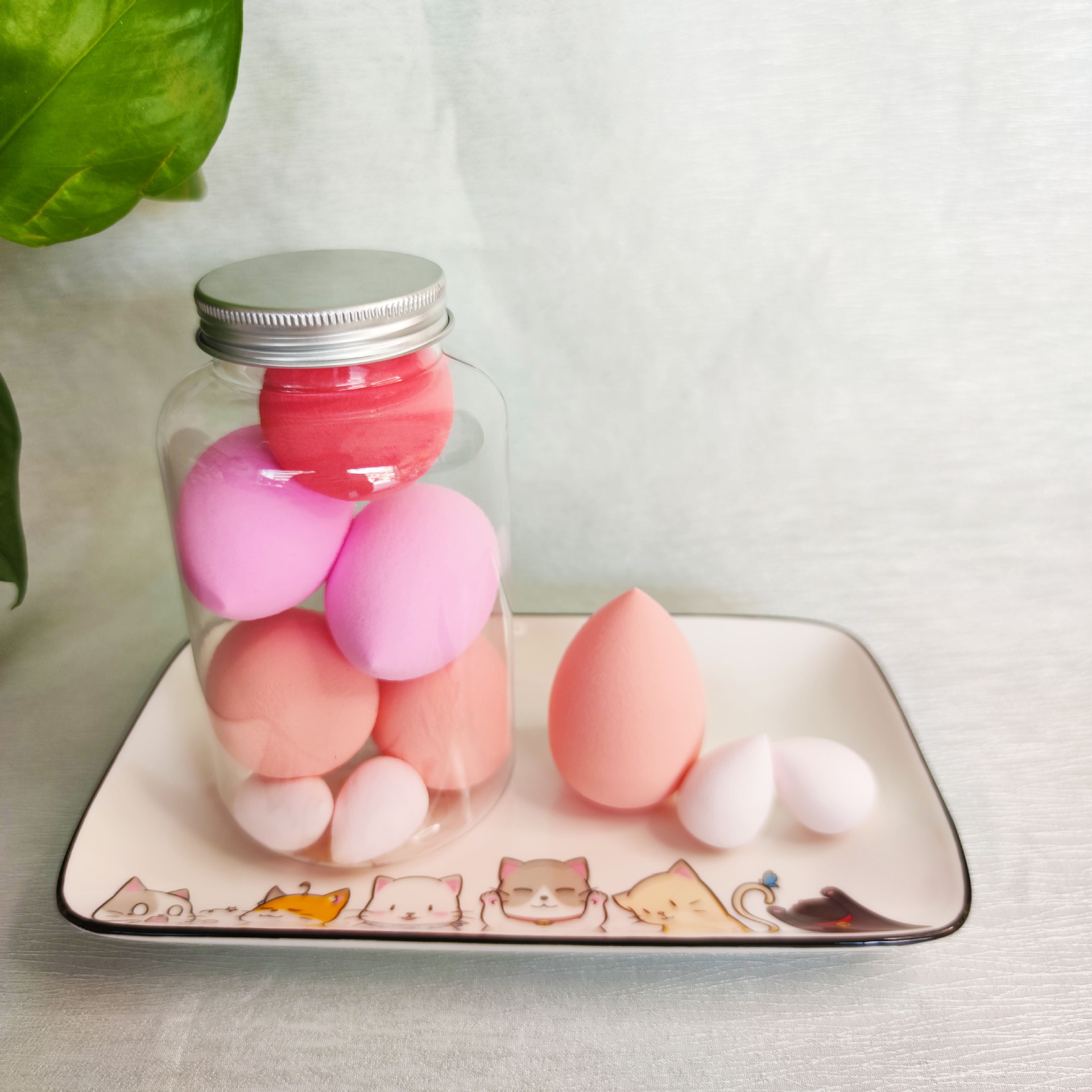 Travel Pack Milk Tea Tin Makeup Egg - Image 3