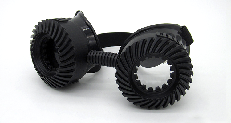 Steampunk gas mask face - Image 2